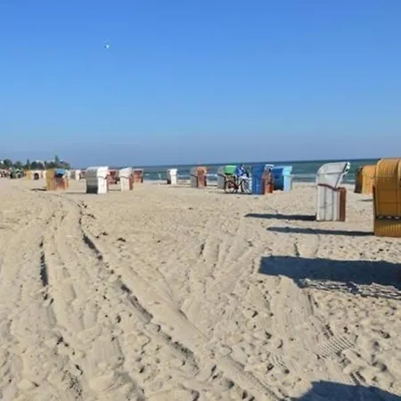 In Strandnaehe Mit Sauna Und Kamin